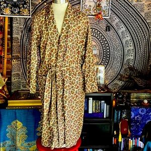 Vintage Men’s Robe by McKnight Paisley Chest 44”